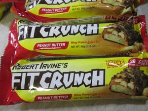 lot 265 image: (B-1) 18 Peanut Butter Fit Crunch B...