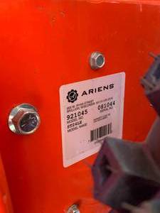 Ariens Deluxe 24 Snowblower