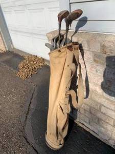 Vintage Canvas Golf Bag with 10 clubs