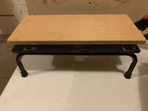 Computer monitor stands