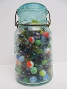 lot 77 image: Old Canning Jar Full of Vintage Marbles