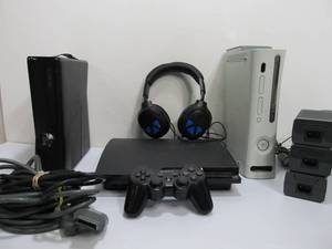 lot 88 image: 3 Video Game Systems - 2 XBOX 360s & PS3