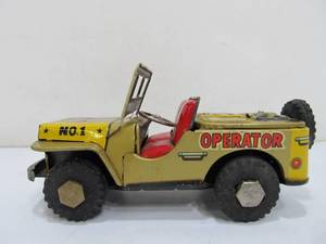 lot 37 image: Vintage 1960s Japan Tin Litho No. 1 Operator Jeep