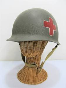 lot 107 image: Vintage US Military Helmet