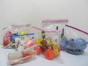 lot 246 image: Large Lot of Vintage Kids Toys 