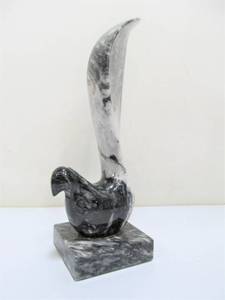 lot 249 image: Carved Heavy MarbleStone Bird Sculpture