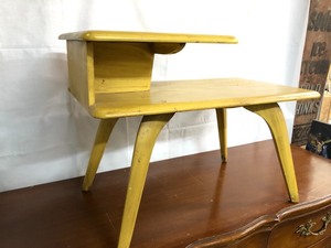 lot 12 image: Vintage Mid Century 2-Tiered Night Stand or Side Table