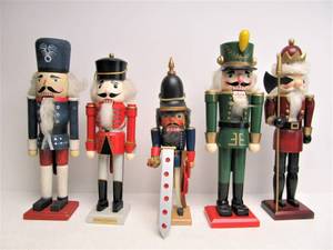 lot 198 image: Group of Wooden Nutcrackers #2