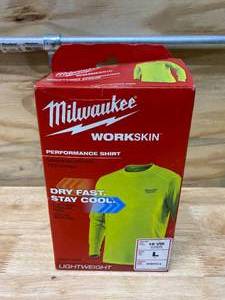 lot 37 image: MILWAUKEE Mens Large Hi-Vis GEN II WORKSKIN Light Weight Performance Long-Sleeve T-Shirt