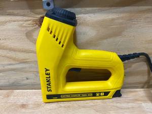 lot 43 image: STANLEY Electric StaplerNail Gun