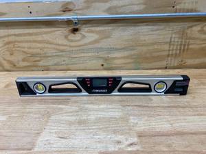 lot 81 image: HUSKY 24 in. Line Generator Digital Laser Level