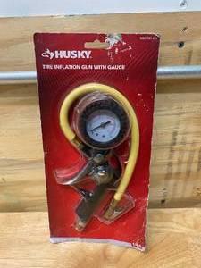lot 92 image: HUSKY Tire Inflation Gun