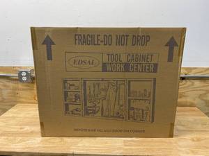 lot 123 image: EDSAL Tool Cabinet Work Center