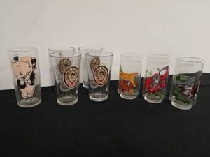 lot 42 image: Collection of Glassware