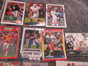lot 46 image: 25 Football Quarterback Cards...