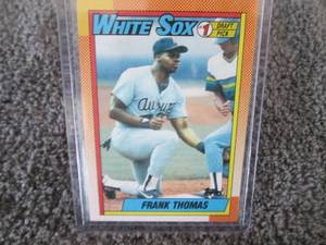 lot 56 image: 1990 Topps Frank Thomas Rookie...