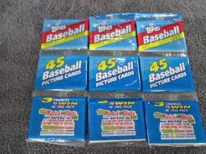 lot 65 image: 3 1992 Topps Baseball Rack Packs...