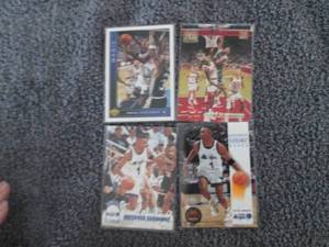 lot 70 image: 4 Anfernee Hardaway Rookie Cards...