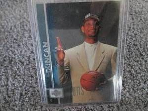lot 85 image: Upper Deck Tim Duncan Rookie Card...
