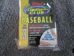 lot 88 image: 9 1993 Stadium Club Baseball Packs...