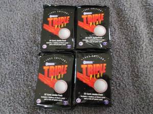 lot 99 image: 4 1993 Donruss Triple Play Jumbo Pa...