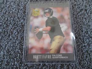 lot 100 image: 1991 Ultra Brett Favre Rookie Card...