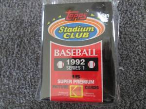lot 180 image: 8 1992 Stadium Clud Series 1 Packs...