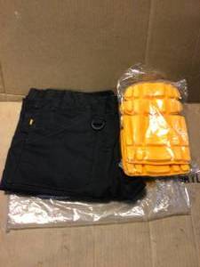 DEWALT ProTradesman Combo Mens 36 in. W x 31 in. L Black PolyesterCottonElastane Stretch Work Pant with Knee Pad&nbsp&nbspCustomer Returns See Pictures