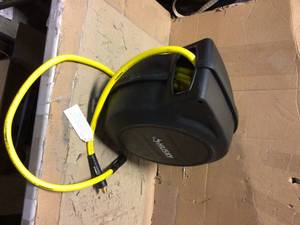 Husky 38 in. x 50 ft. Hybrid Retractable Hose Reel&nbsp&nbspCustomer Returns See Pictures