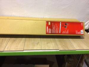 Husky Garage Wall Track Starter Kit (5-pieces)&nbsp&nbspCustomer Returns See Pictures