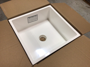 24 in. x 24 in. x 10 in. Service Mop Basin for 3 in. DWV in White by MUSTEE Customer Returns See Pictures