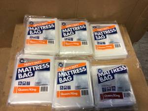lot 7 image: Pratt Retail Specialties 100 in. x 94 in. x 10 in. Heavy-Duty Queen and King Mattress Bag &nbspCustomer Returns See Pictures