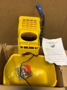 lot 10 image: 26 Qt. Capacity. Mop Bucket with Wringer &nbspCustomer Returns See Pictures
