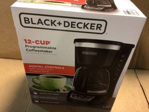 lot 32 image: BLACKDECKER 12-Cup Black Programmable Coffeemaker &nbspCustomer Returns See Pictures