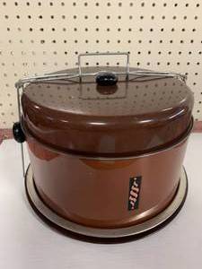 1970s Four Piece Cake Taker Server