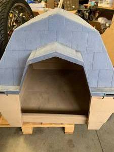 Dog House �Ruff Hauz� by Dogloo 30� X 30� X 37 12� Made In USA