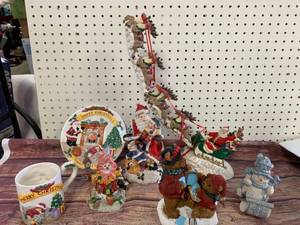 Lot of Seven Christmas Decorations