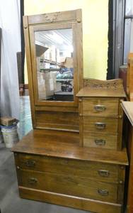 Very nice vintage dresser with mirror all solid wood