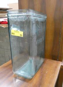 Rare Antique Gould Flat Top Wet Cell Acid jar - Heavy, thick glass with bubbles, has GOULD on all sides, and at the top marks where the waterline should be - measures 13-12 tall 9-14 wide very good condition