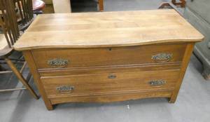 Nice hall wood bench with 2 drawers
