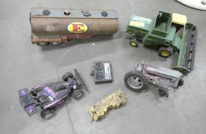 Vintage Toys - Ertl gas tank, John Deere combine, a Sad Hubley tractor missing wheels and a RC car