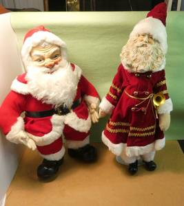 2 Santas