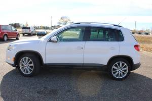 2009 Volkswagen Tiguan SSESEL