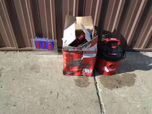 Qty of 2 Craftsman 2 gallon vacuums with accessories. 1 works & 1 for parts. As shown.