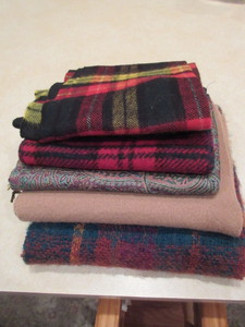 RALPH LAUREN, PASHMINA, AUSTRALIAN WOOL AND OTHER WINTER SCARVES