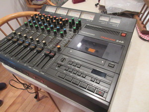 TEAC TASCAM 246 PORTA STUDIO CASSETTE RECORDER
