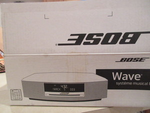 BOSE WAVE MUSIC SYSTEM III WITH REMOTE - NEW- OPEN BOX