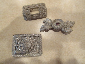 FRENCH RHINESTONE SHOE BUCKLE, VINTAGE MARCASITE PIN AND RHINESTONE AND AMETHYST PIN