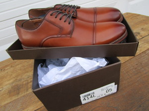 Florsheim mens shoes, New 10D...