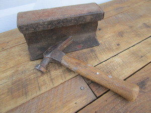 Lakeside hammer, rail road iron 9L...
